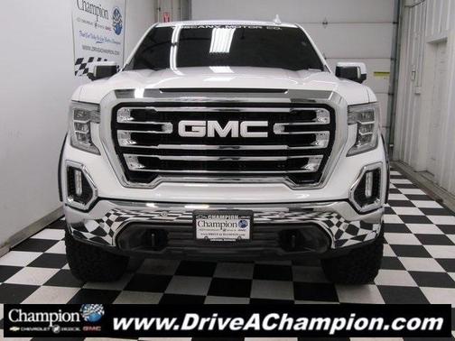2021 GMC Sierra 1500 SLT
