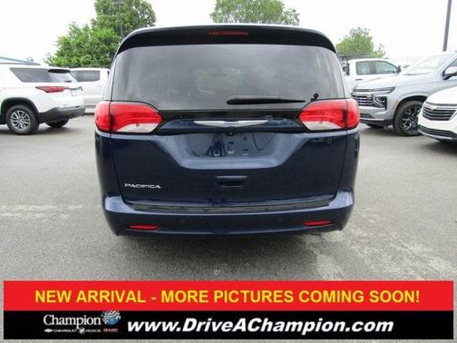 2018 Chrysler Pacifica L