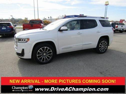 2021 GMC Acadia Denali
