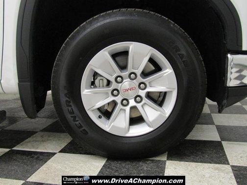 2024 GMC Sierra 1500 Pro