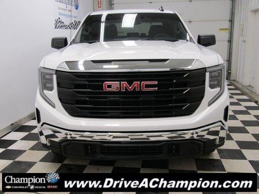 2024 GMC Sierra 1500 Pro