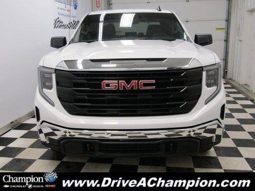 2024 GMC Sierra 1500 Pro