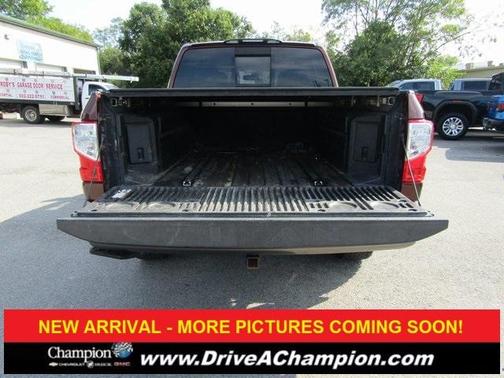 2017 Nissan Titan Platinum Reserve
