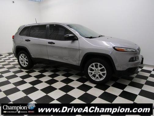 2017 Jeep Cherokee Sport