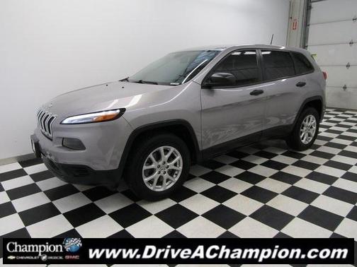 2017 Jeep Cherokee Sport