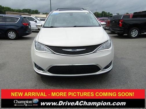 2019 Chrysler Pacifica Limited