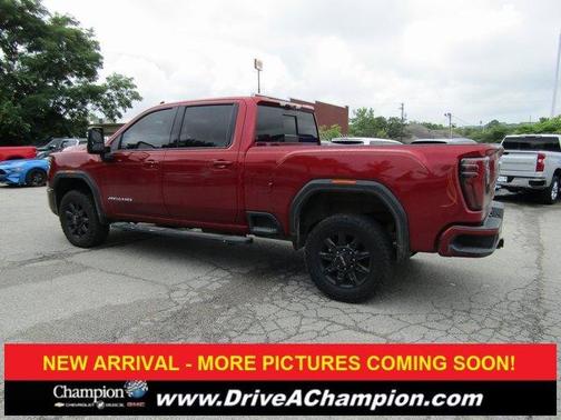 2024 GMC Sierra 2500 AT4