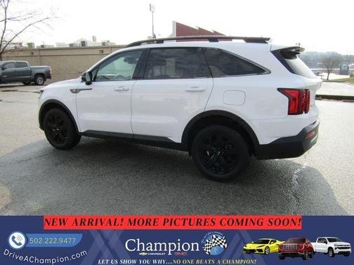 2022 Kia Sorento S