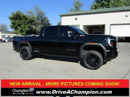 2024 GMC Sierra 2500 AT4