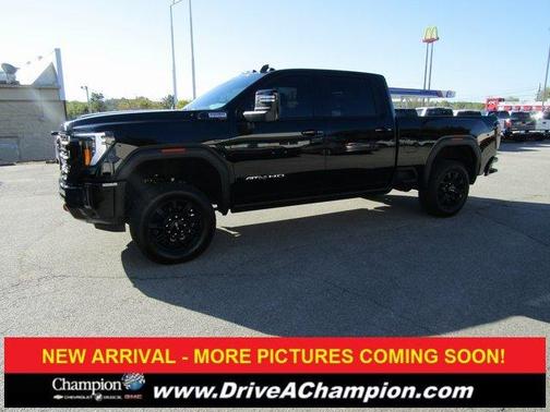 2024 GMC Sierra 2500 AT4