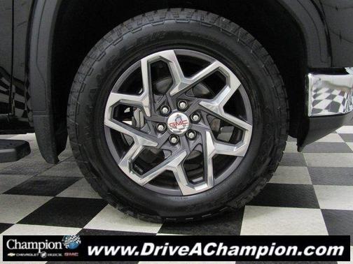 2022 GMC Sierra 1500 SLT