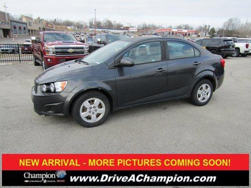 2016 Chevrolet Sonic LS