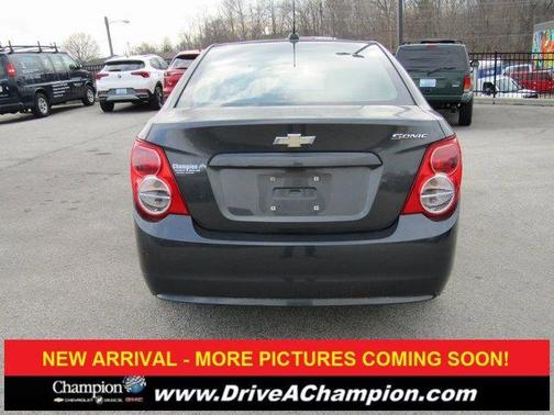 2016 Chevrolet Sonic LS