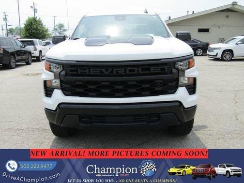 White 2025 Chevrolet Silverado 1500 Custom Trail Boss