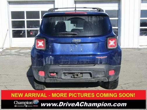 2016 Jeep Renegade Trailhawk