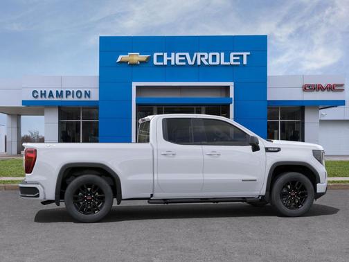 2025 GMC Sierra 1500 Elevation