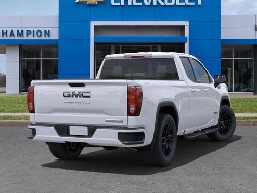 2025 GMC Sierra 1500 Elevation