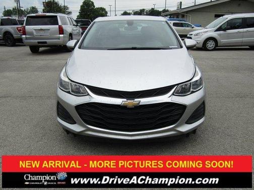 2019 Chevrolet Cruze LS
