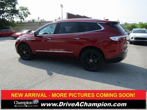 2024 Buick Enclave Essence