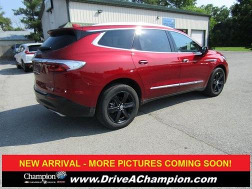 2024 Buick Enclave Essence