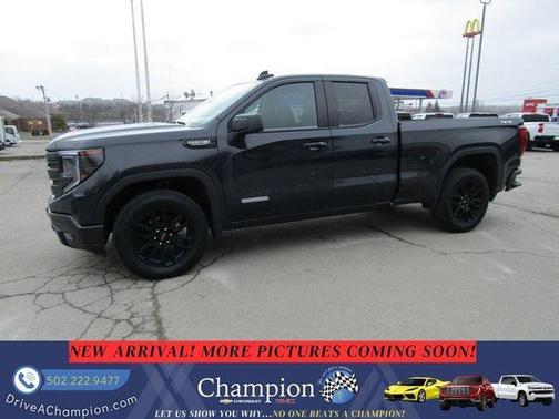 2025 GMC Sierra 1500 Elevation