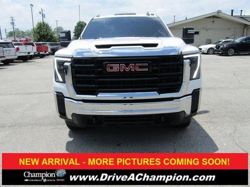2024 GMC Sierra 2500 Pro