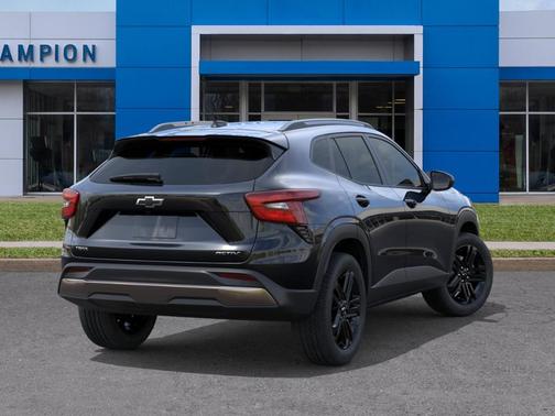 Black 2026 Chevrolet Trax ACTIV