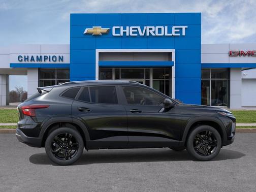 Black 2026 Chevrolet Trax ACTIV