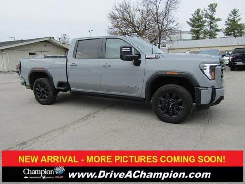 2025 GMC Sierra 2500 AT4