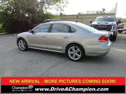 2014 Volkswagen Passat 2.0L TDI DSG SEL Premium