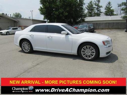 2014 Chrysler 300 Base