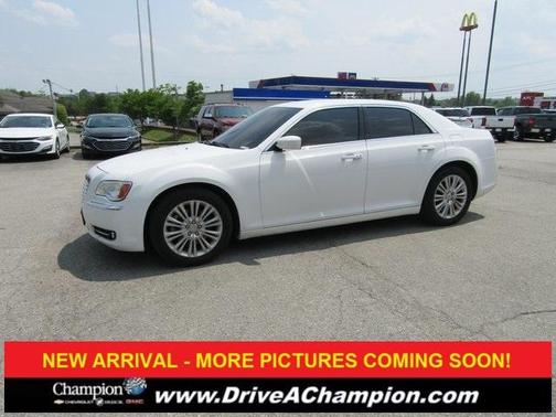 2014 Chrysler 300 Base