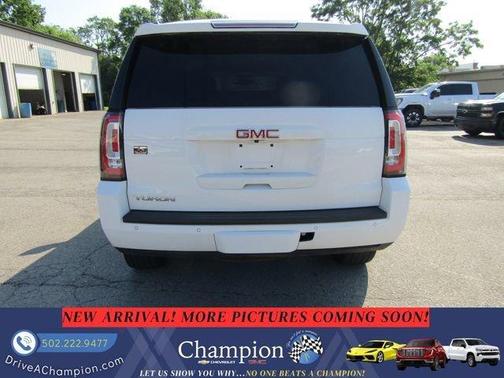 White 2016 GMC Yukon SLE