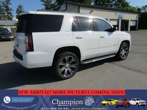 White 2016 GMC Yukon SLE