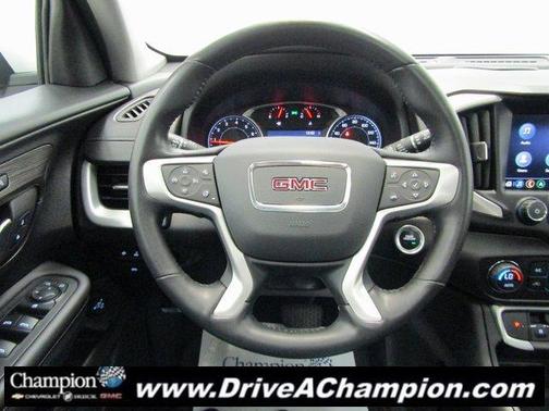 2022 GMC Terrain SLT