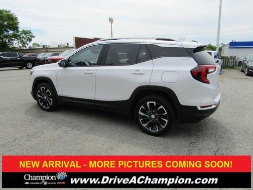 2022 GMC Terrain SLT