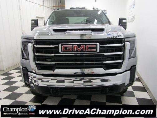 2025 GMC Sierra 2500 SLE