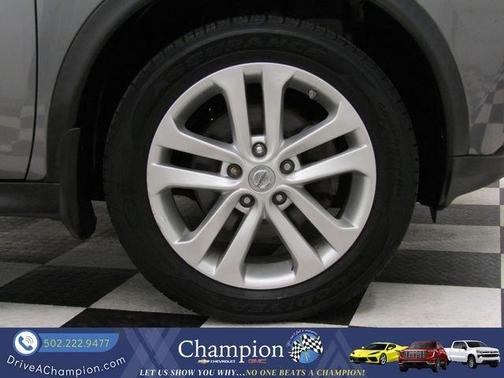 Gun Metallic 2016 Nissan Juke SL