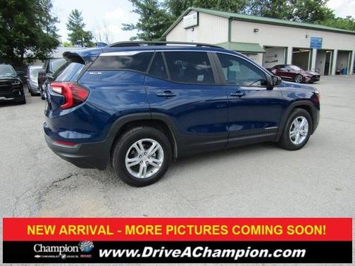 2022 GMC Terrain SLE