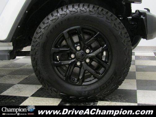 2022 Jeep Gladiator Sport