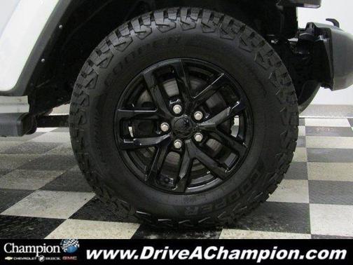 2022 Jeep Gladiator Sport