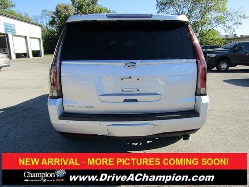 2015 Cadillac Escalade Premium