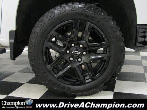 2024 Chevrolet Silverado 1500 Custom Trail Boss