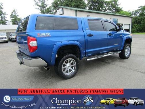 Blue 2016 Toyota Tundra SR5