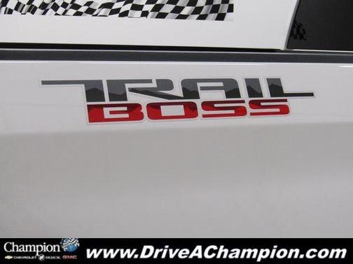 2022 Chevrolet Silverado 1500 Limited Custom Trail Boss