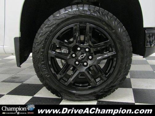 2022 Chevrolet Silverado 1500 Limited Custom Trail Boss