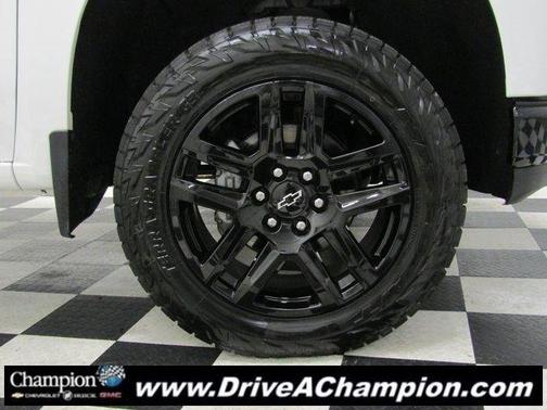 2022 Chevrolet Silverado 1500 Limited Custom Trail Boss