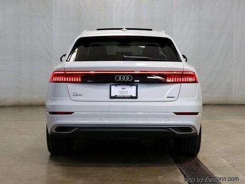 2023 Audi Q8 55 Premium