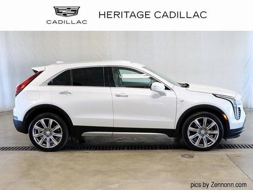 2023 Cadillac XT4 Premium Luxury