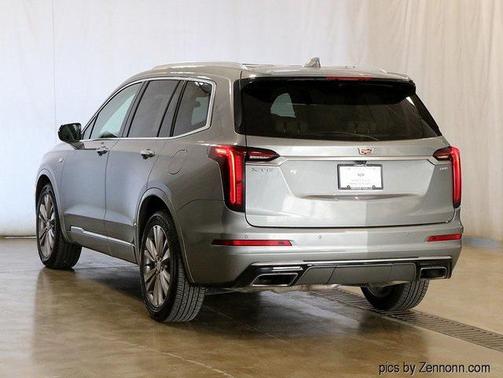 2023 Cadillac XT6 Premium Luxury FWD